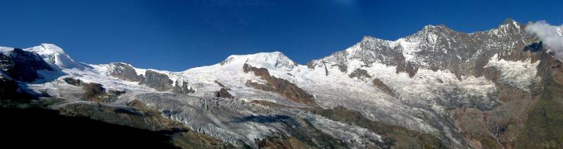 Mischabelgruppe: von links nach rechts: Allalinhorn, Alphubel, Taeschhorn, Dom und Lenzspitze