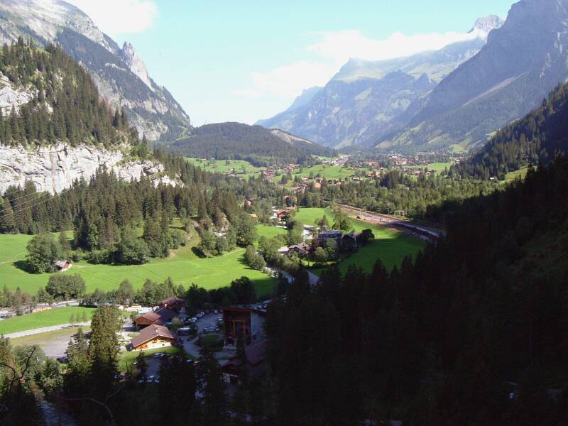 2003_0803LoetshcenPass0001