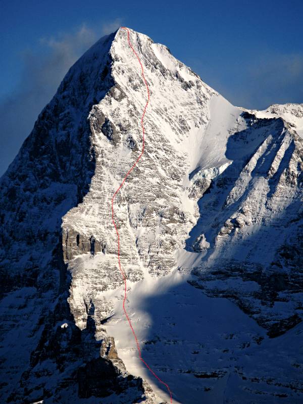 Nordwestflanke von Eiger. Es wird oft benutzt als Abstiegsroute von Eiger.