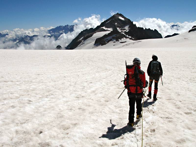 Und nun wieder auf dem Glattfirn Richtung Krönten