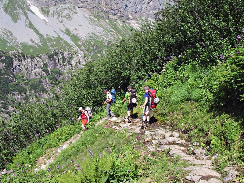 Auf dem Wanderweg von Kröntenhütte nach Erstfeld